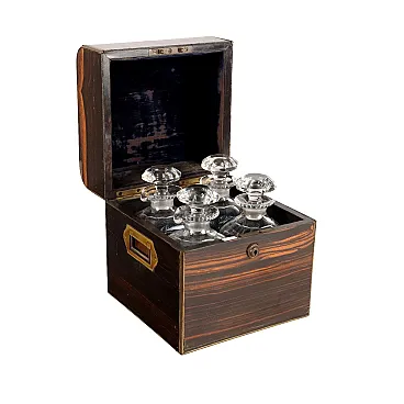 Indian walnut liquor box with brass handles and profiles, early 19th century