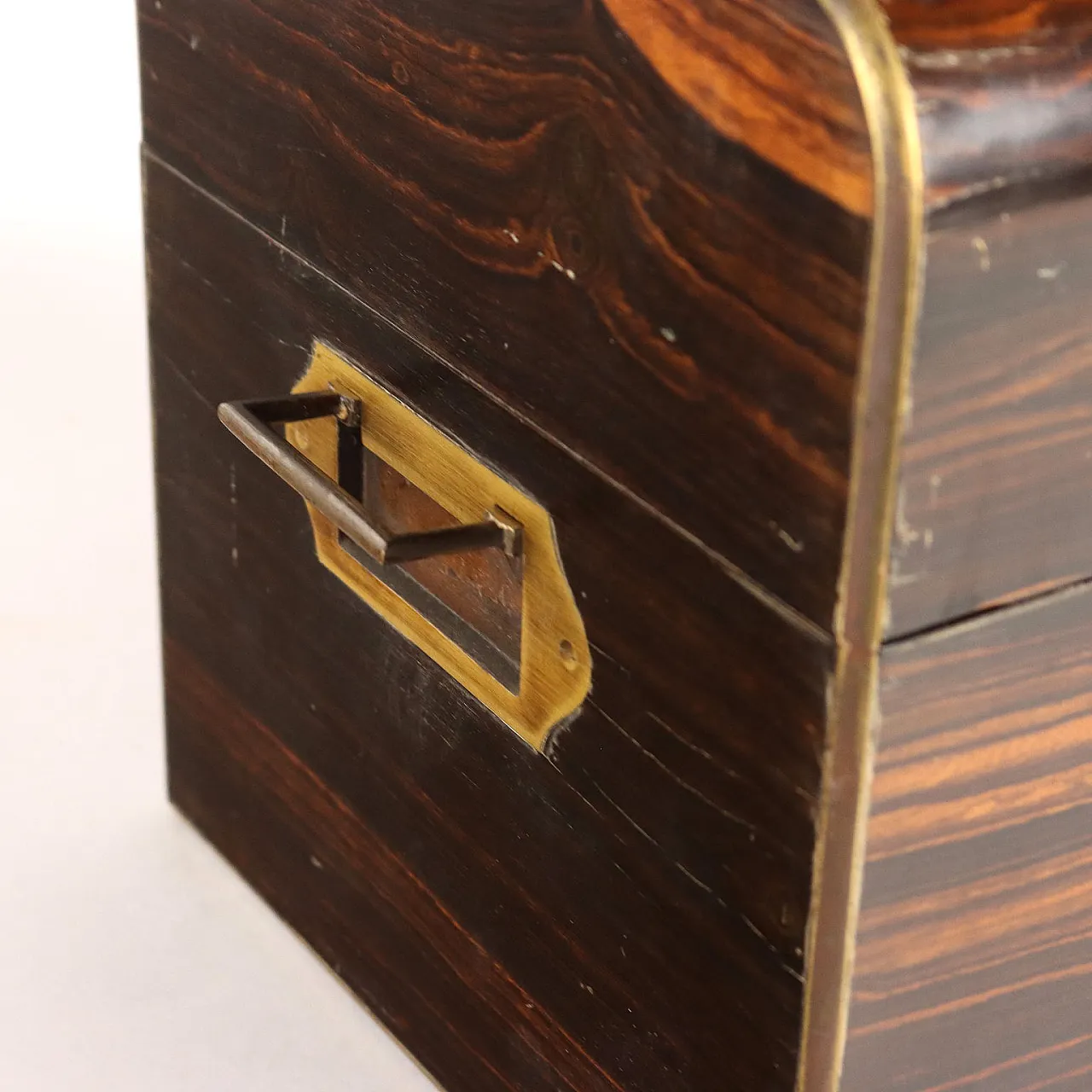 Indian walnut liquor box with brass handles and profiles, early 19th century 8