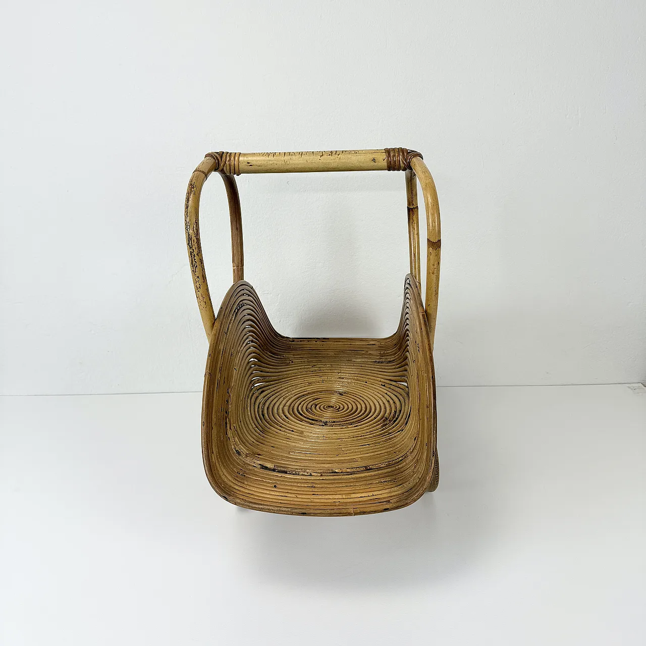 Rush wicker magazine rack from Vivai del Sud, Italy, 1970s 10