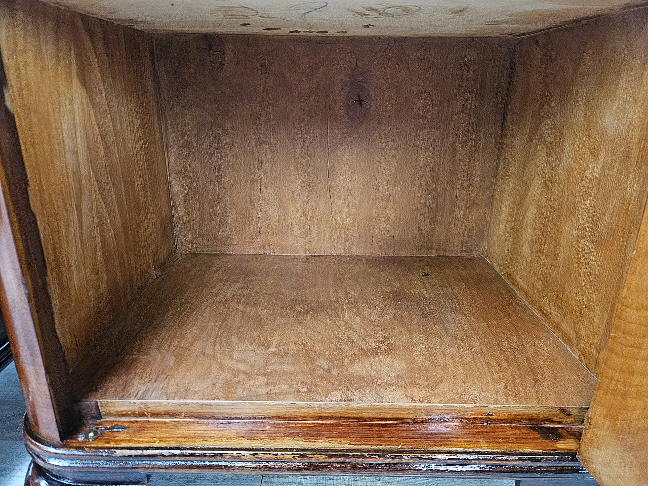 Art Deco bedside tables in briar and iron, 1950s 18