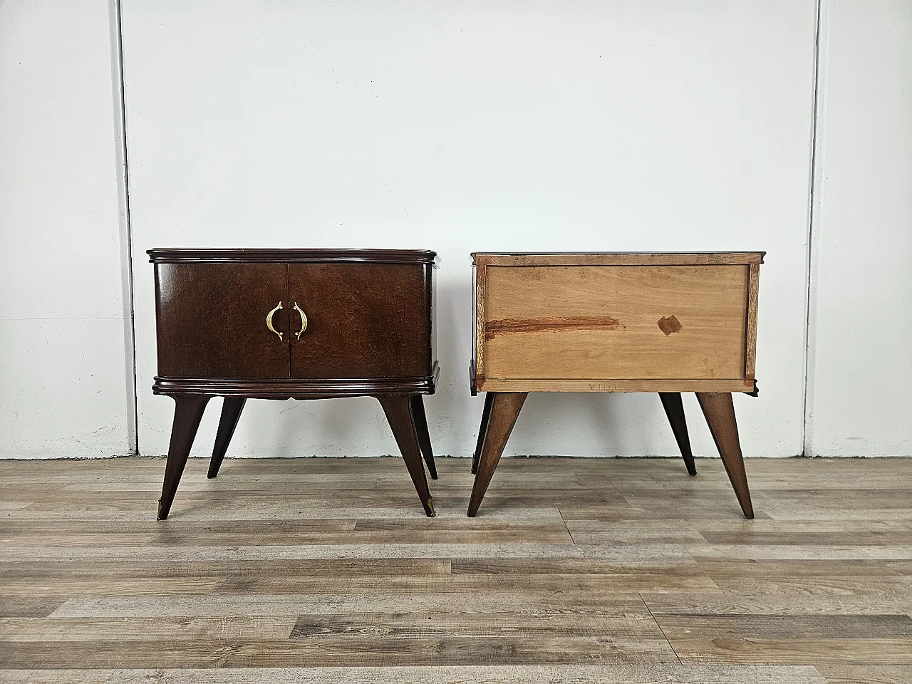 Art Deco bedside tables in mahogany feather, 50s 3
