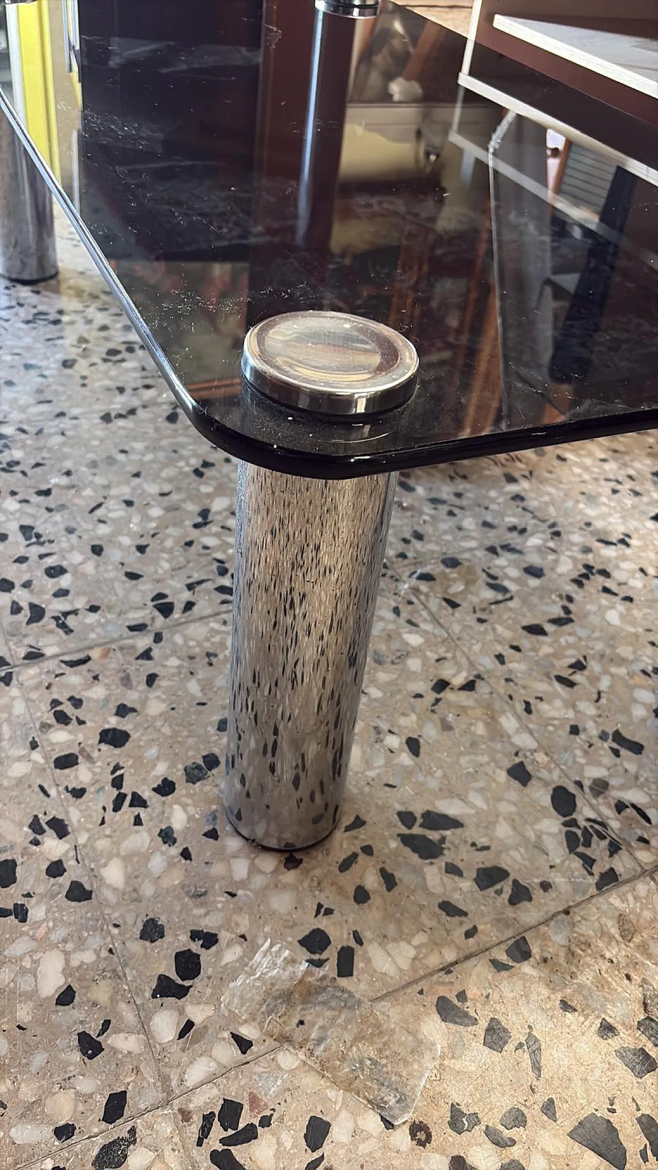 Tavolino da salotto in vetro e acciaio cromato, anni '70 2