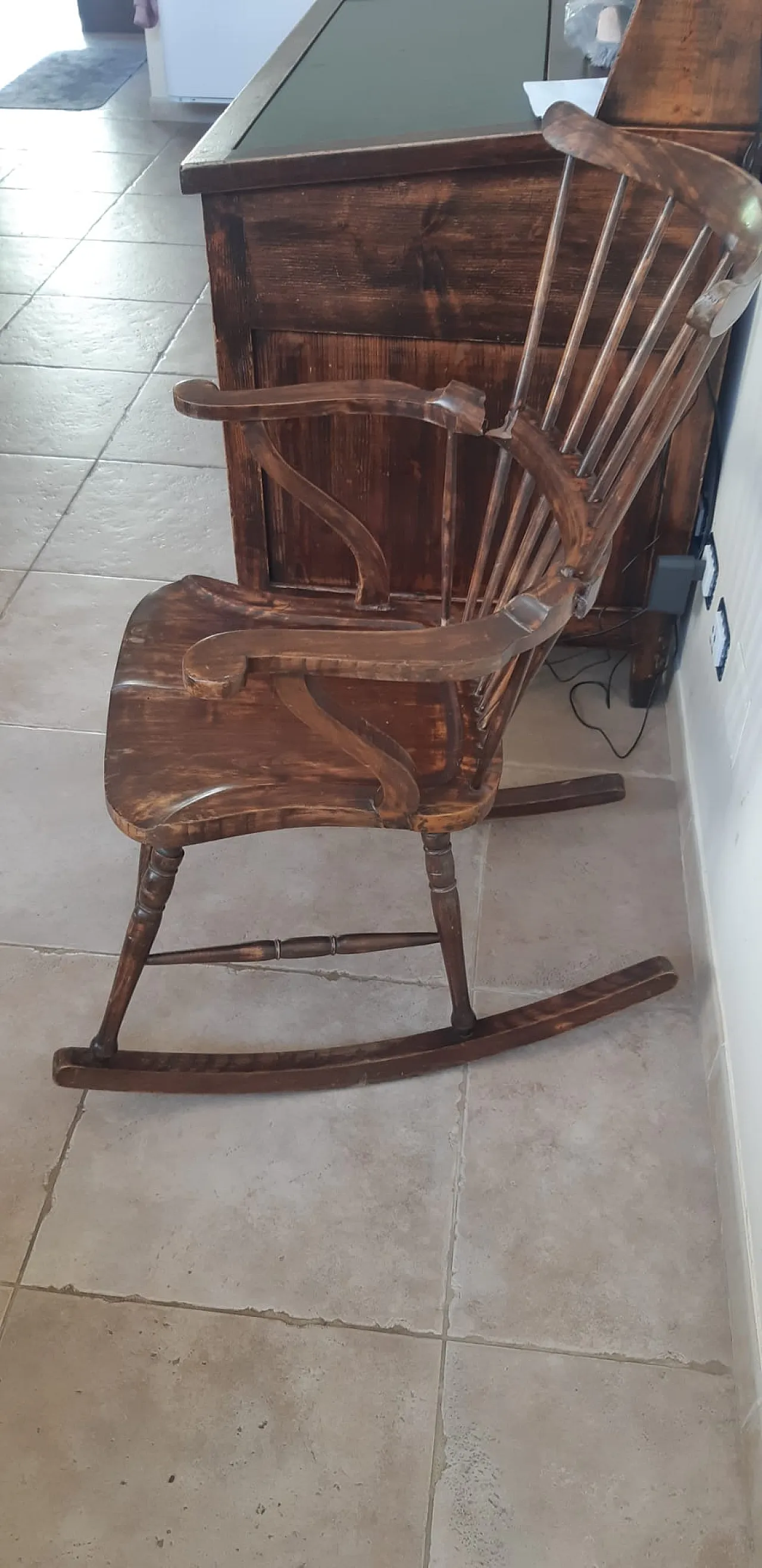 Windsor style rocking chair, 90s 4
