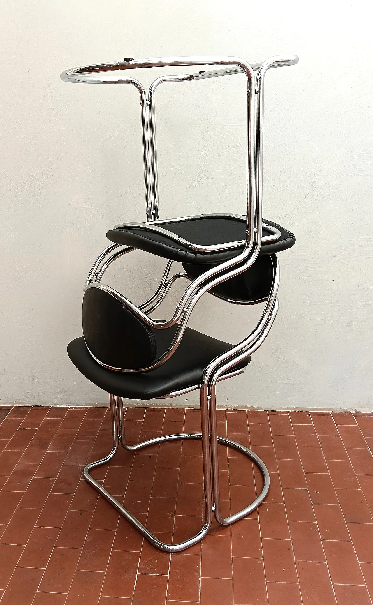 Pair of chairs Bauhaus style, 1970s 19