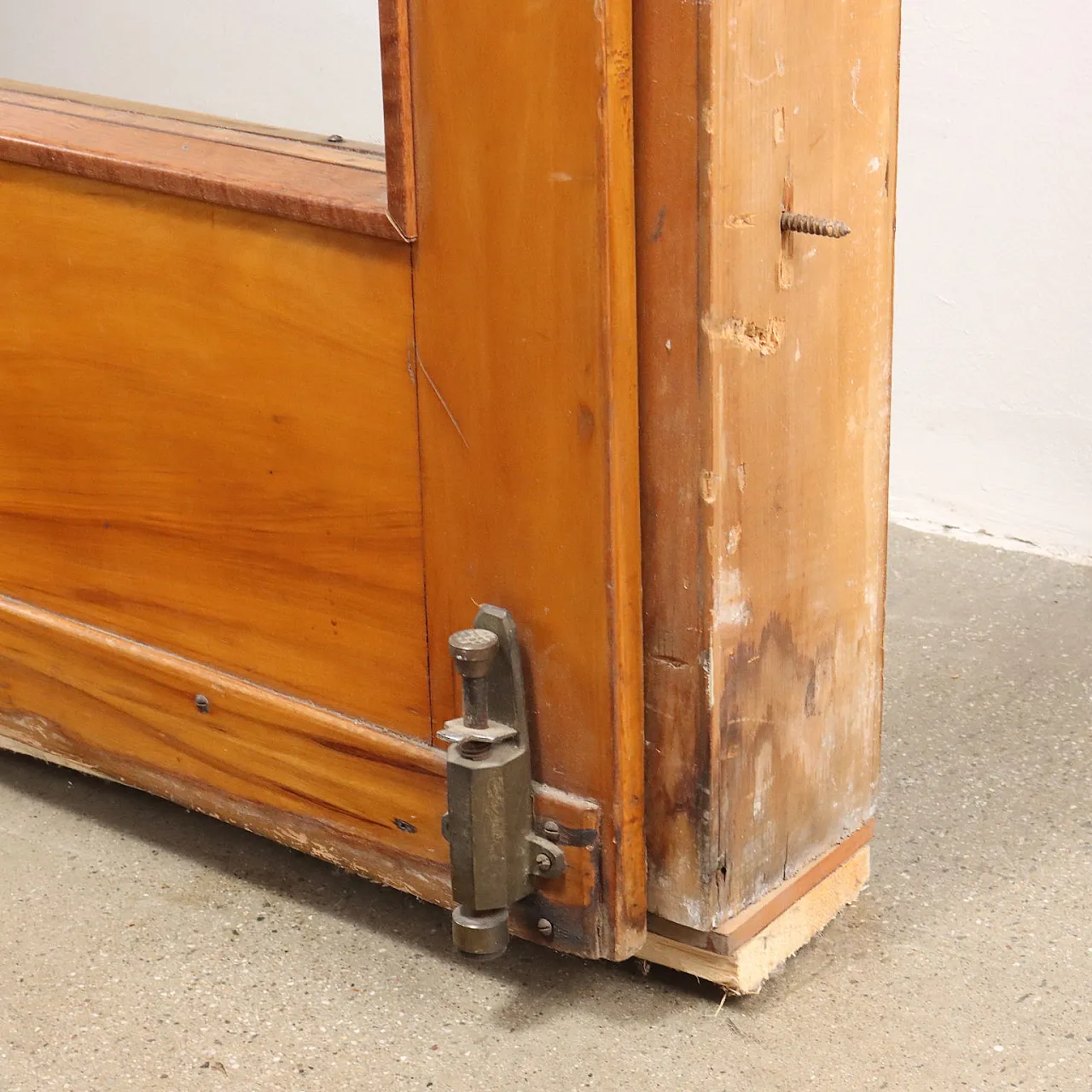 Porta in faggio massiccio, noce e vetro, anni '50 10