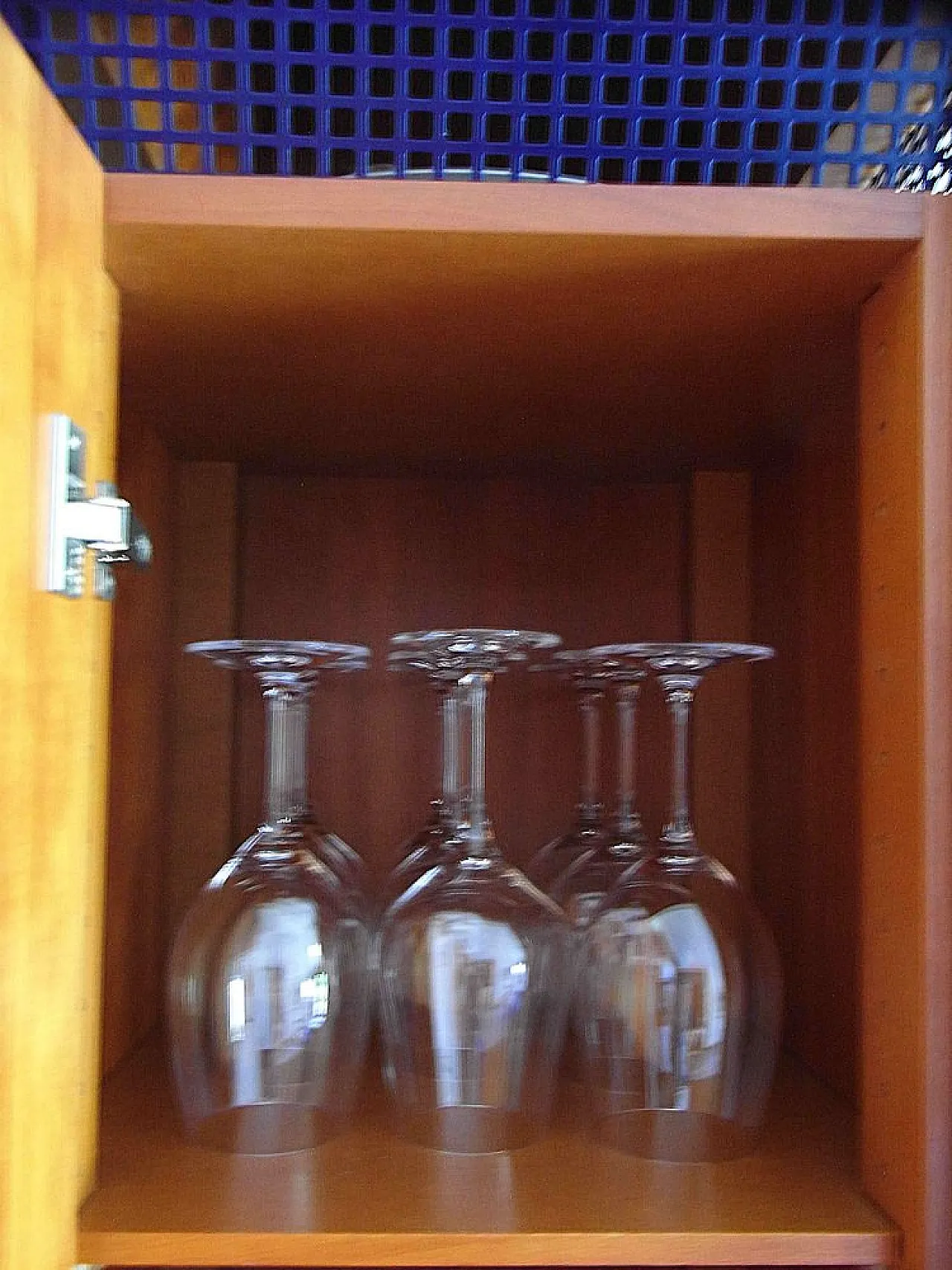 Mobile torre in legno di ciliegio, anni '90 15