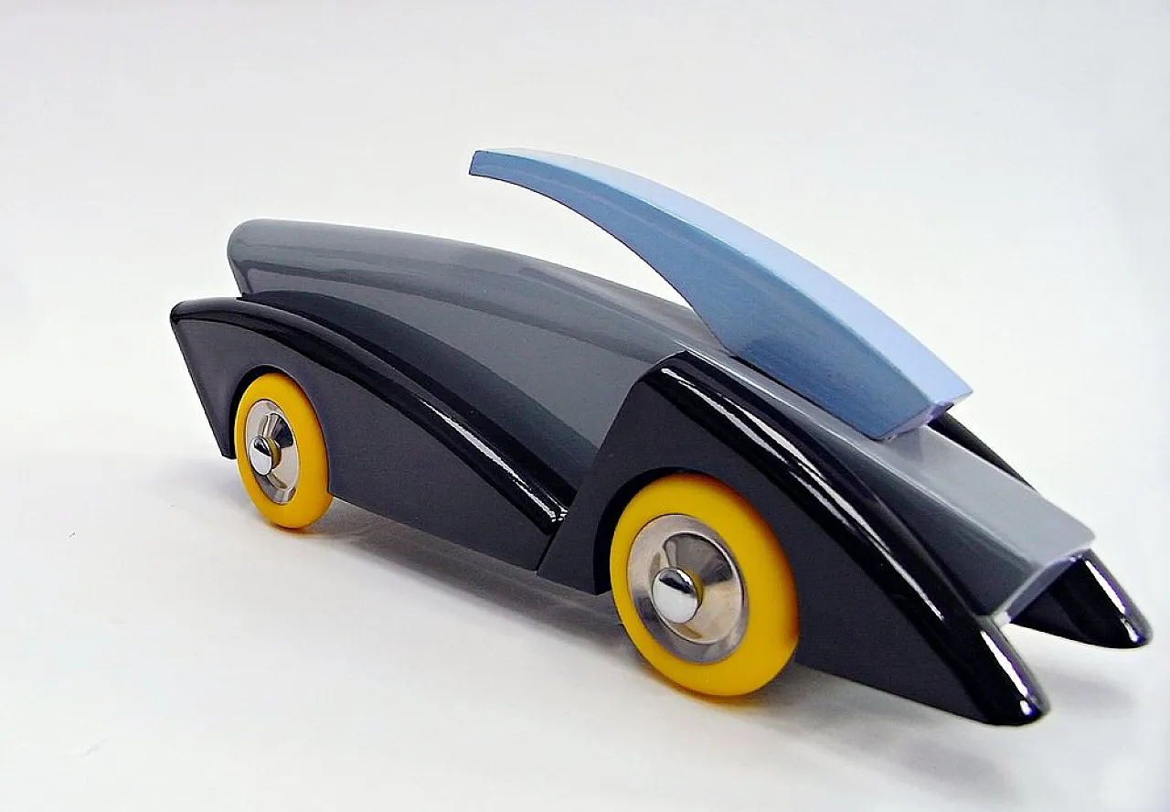 Abstract model car in lacquered wood by Vilac, 2000s 4