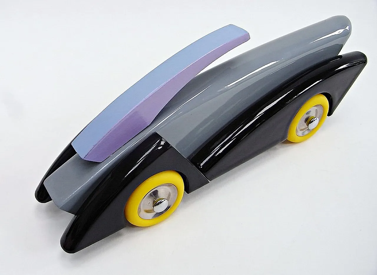 Abstract model car in lacquered wood by Vilac, 2000s 8