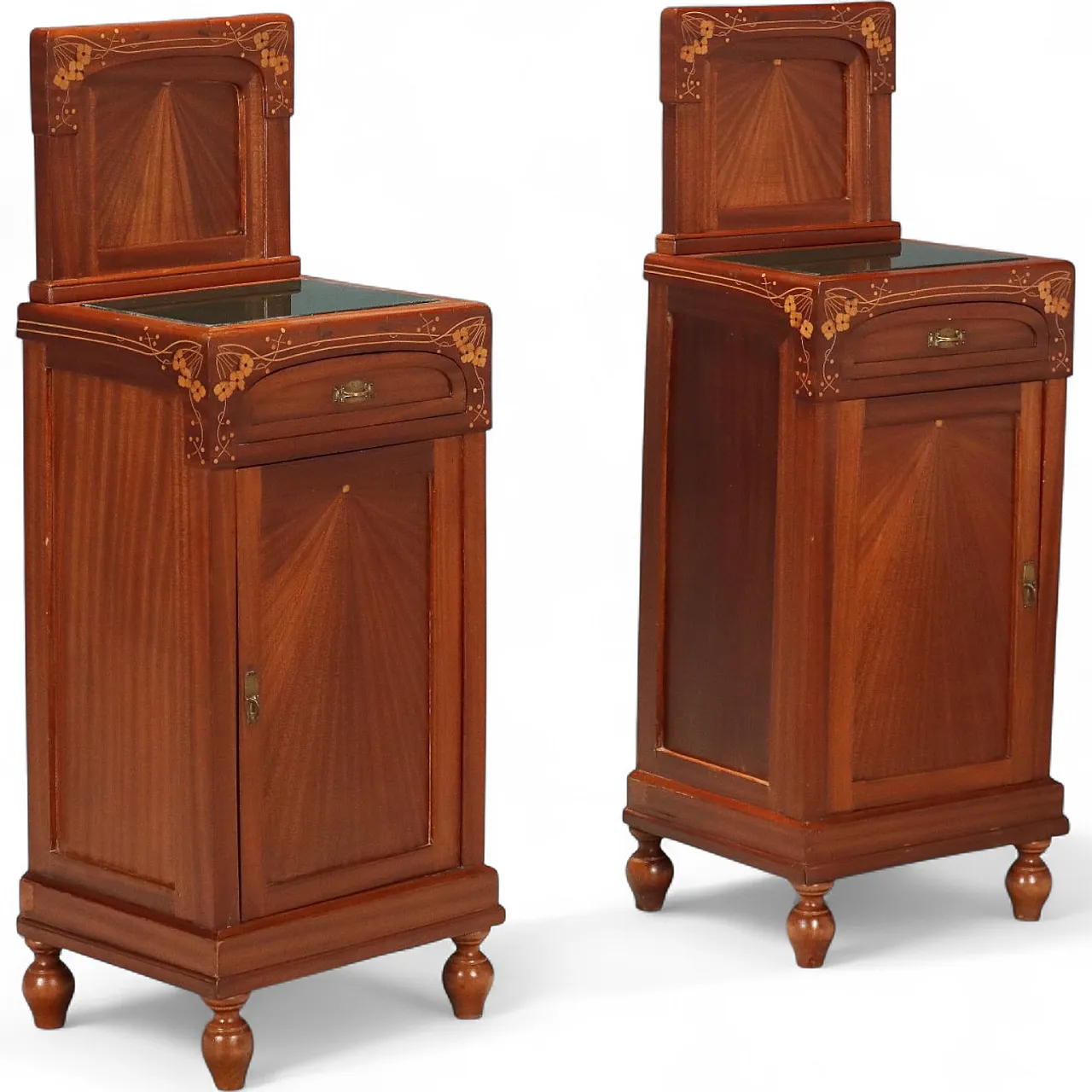 Coppia di comodini in mogano stile liberty, primo '900 11