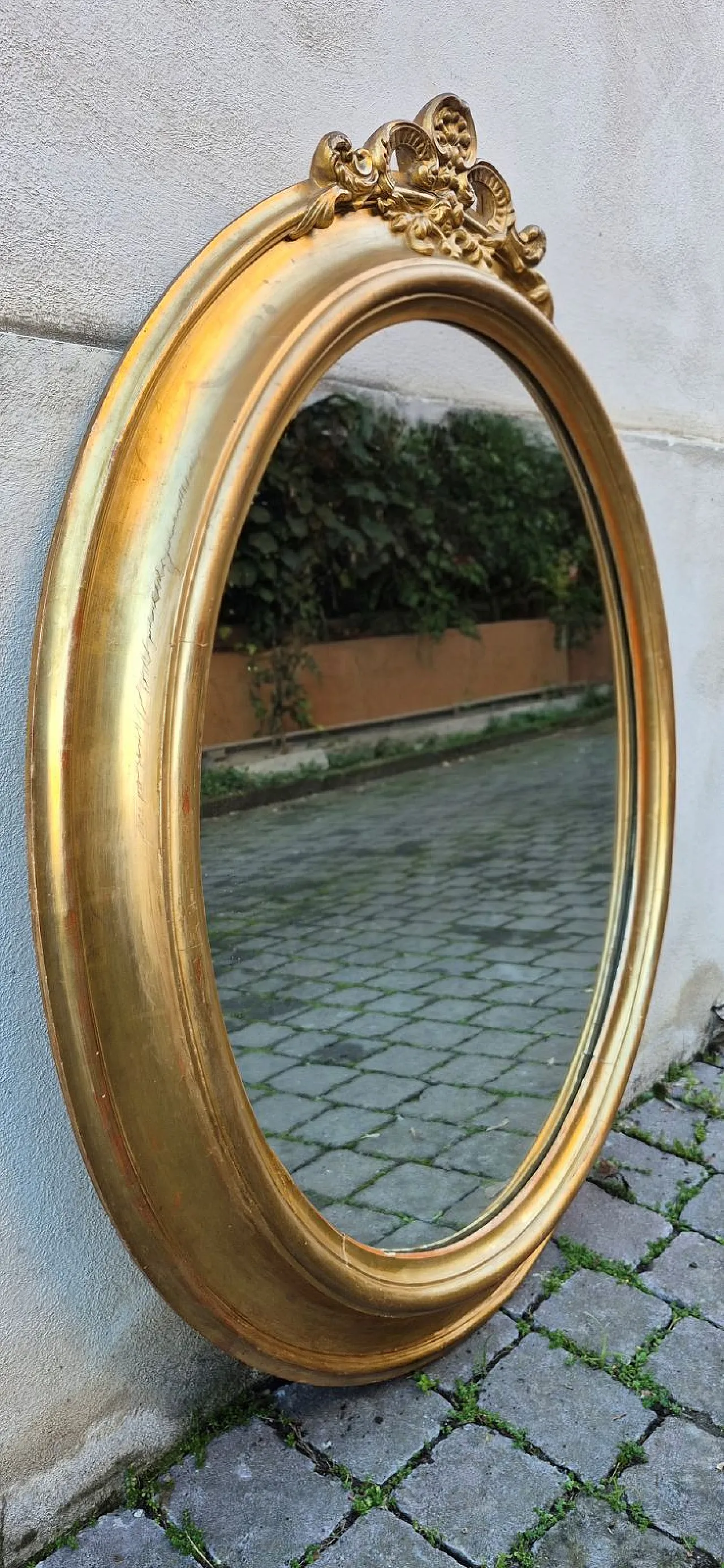 Specchiera ovale in legno dorato con cimasa, '800 5