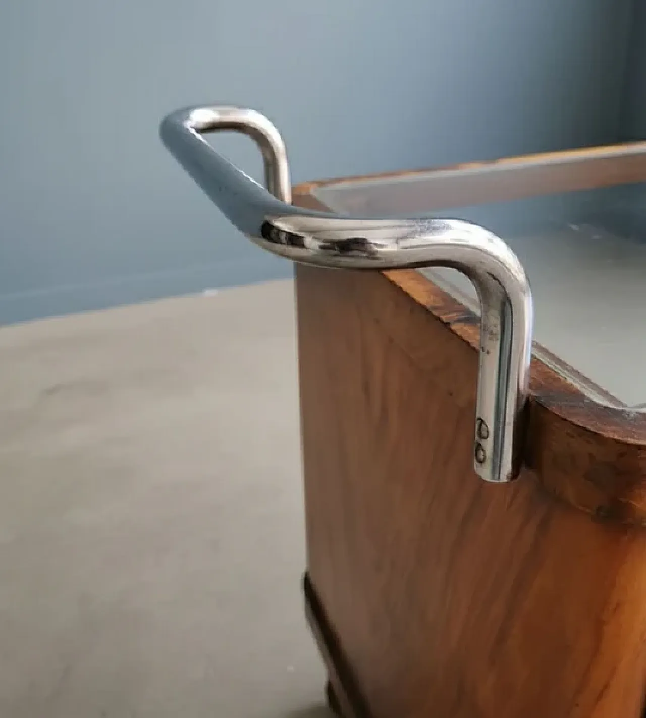 Carrello da portata Art Déco in noce cromato, anni '30 6
