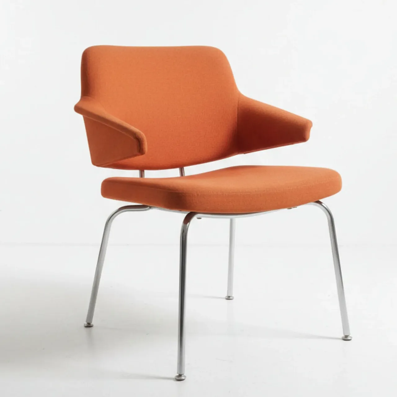 Poltrona Mid-Century imbottita con base cromata, anni '70 1