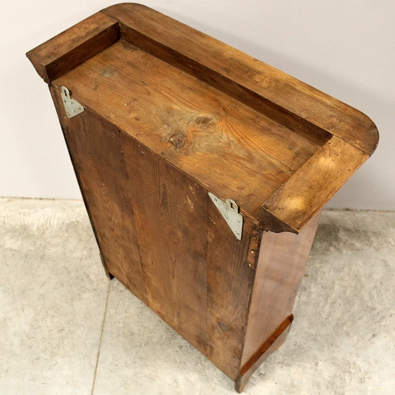 Vetrina pensile Luigi Filippo in noce '800 9