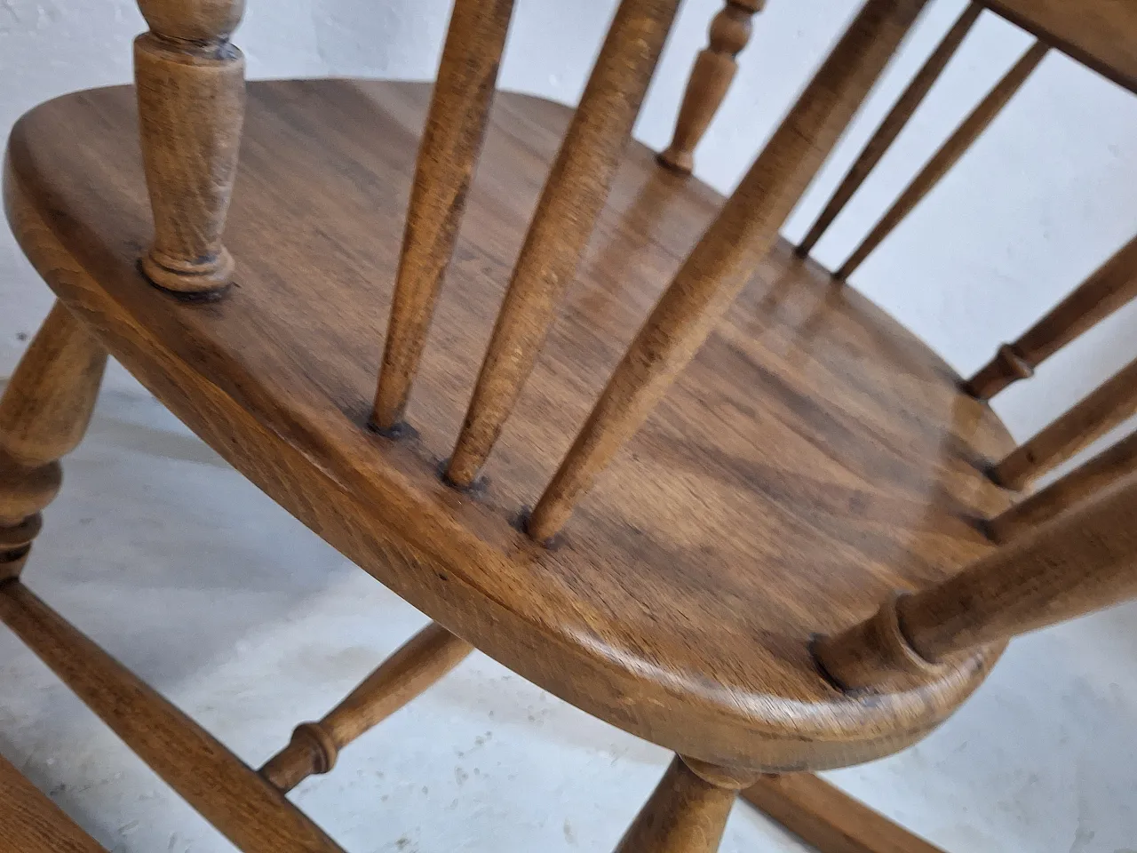 Windsor style rocking chair in beech wood, 70s 13