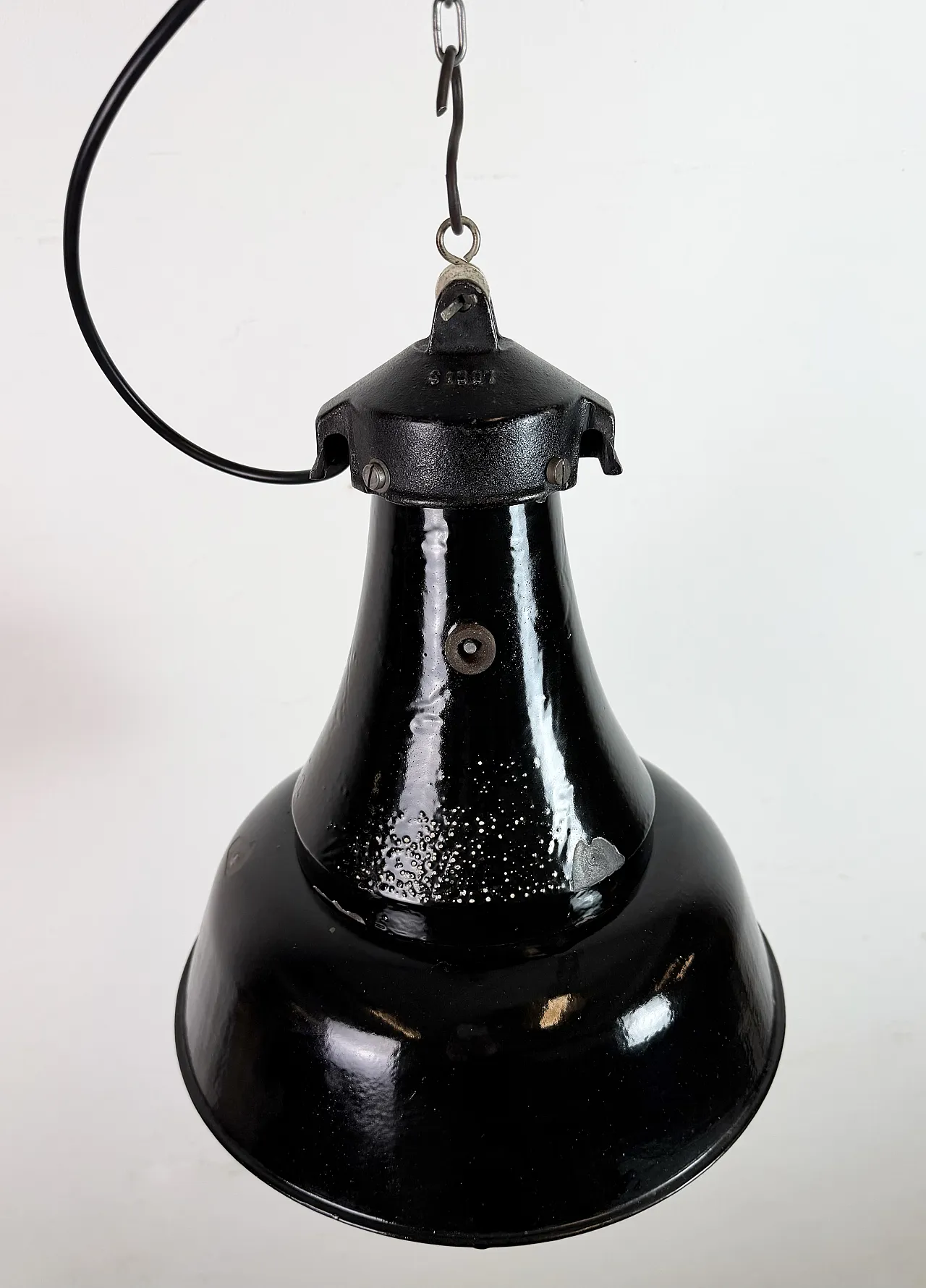 Industrial Black Enamel Bauhaus Pendant Lamp, 1930s 7