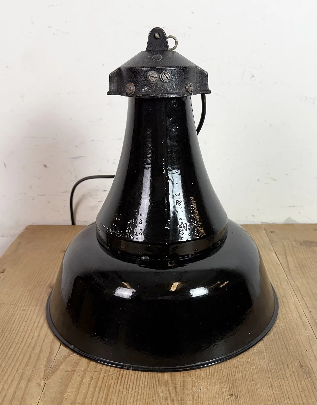 Industrial Black Enamel Bauhaus Pendant Lamp, 1930s 15