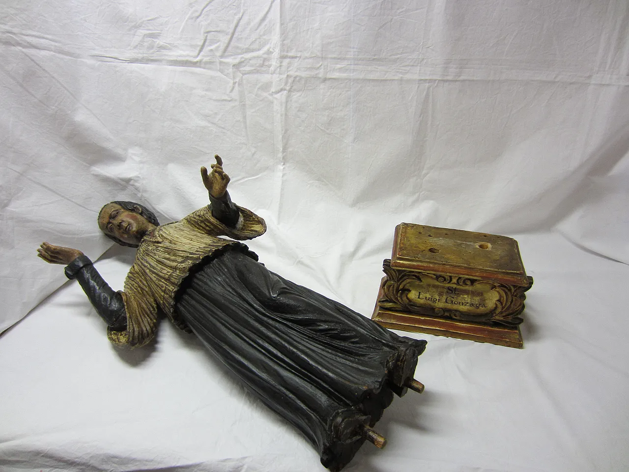 Polychrome wooden sculpture, 17th century 17