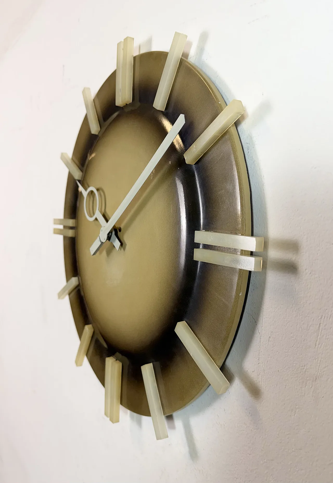 Industrial Office Wall Clock from Pragotron, 1970s 4