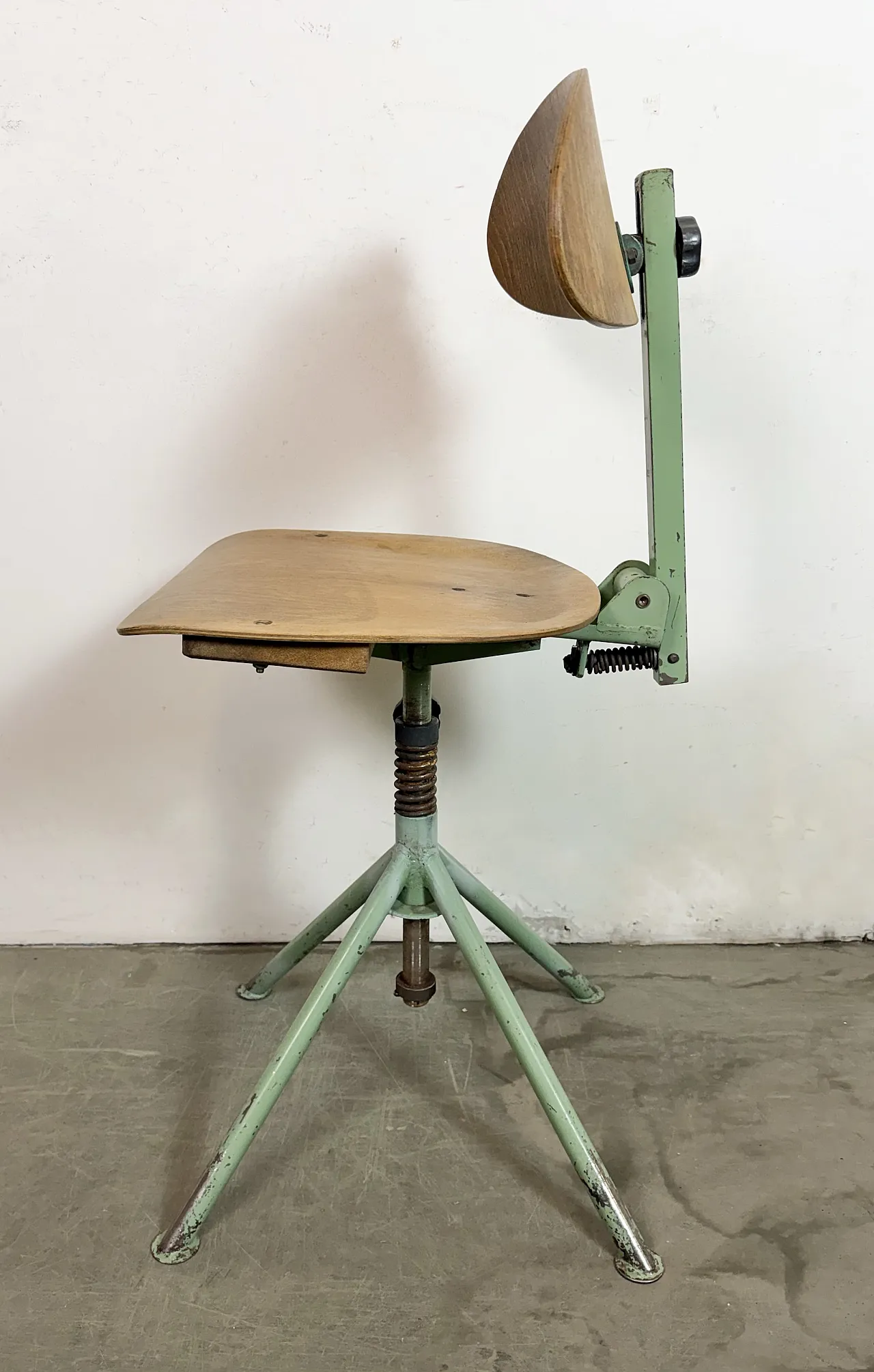 Green Industrial Workshop Chair, 1950s 16