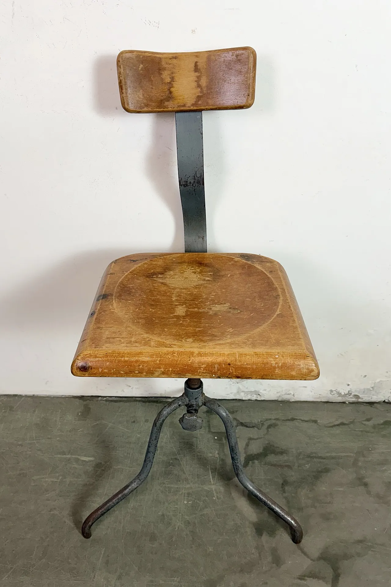 Industrial Factory Swivel Chair, 1950s 4