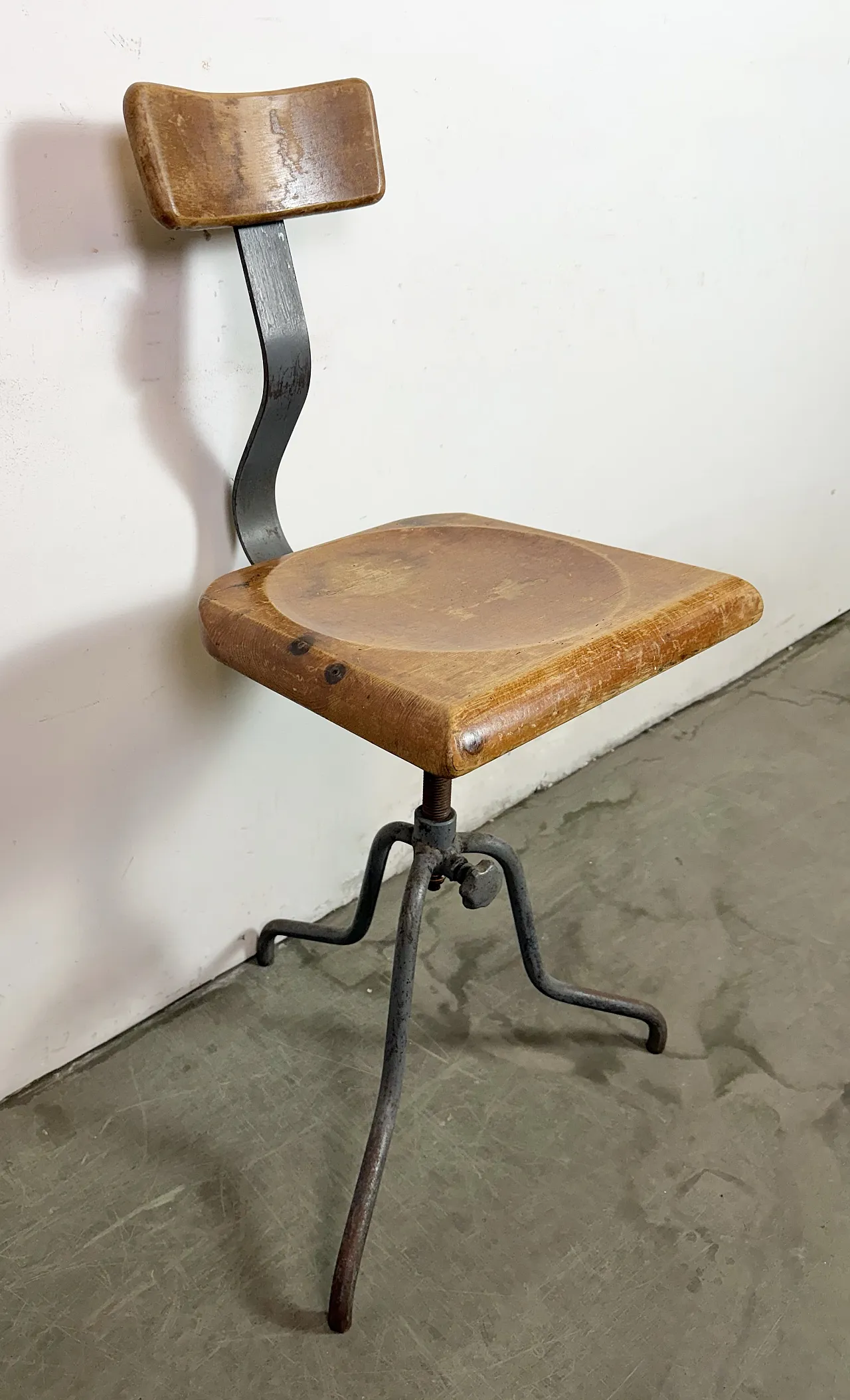 Industrial Factory Swivel Chair, 1950s 6