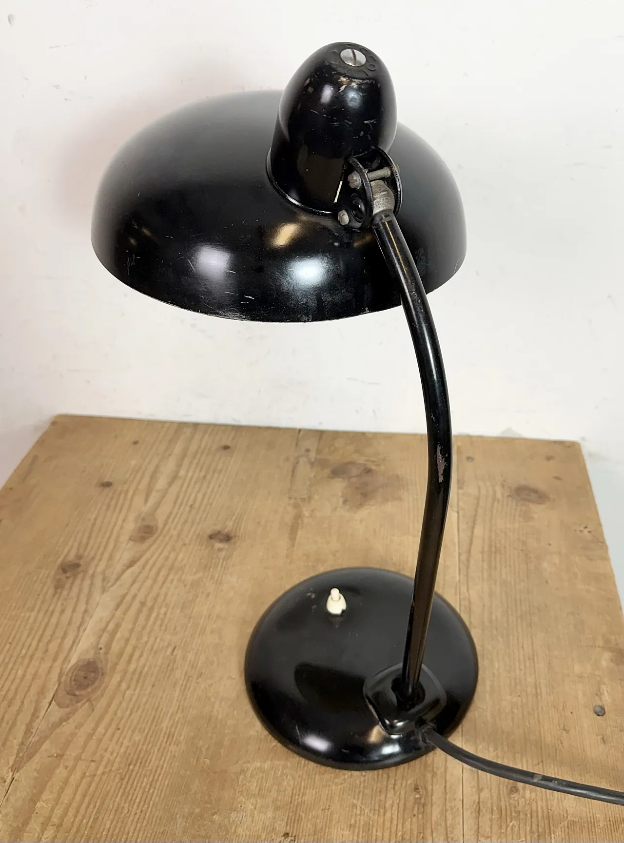 Black Industrial Bauhaus Table Lamp from Escolux, 1930s 8