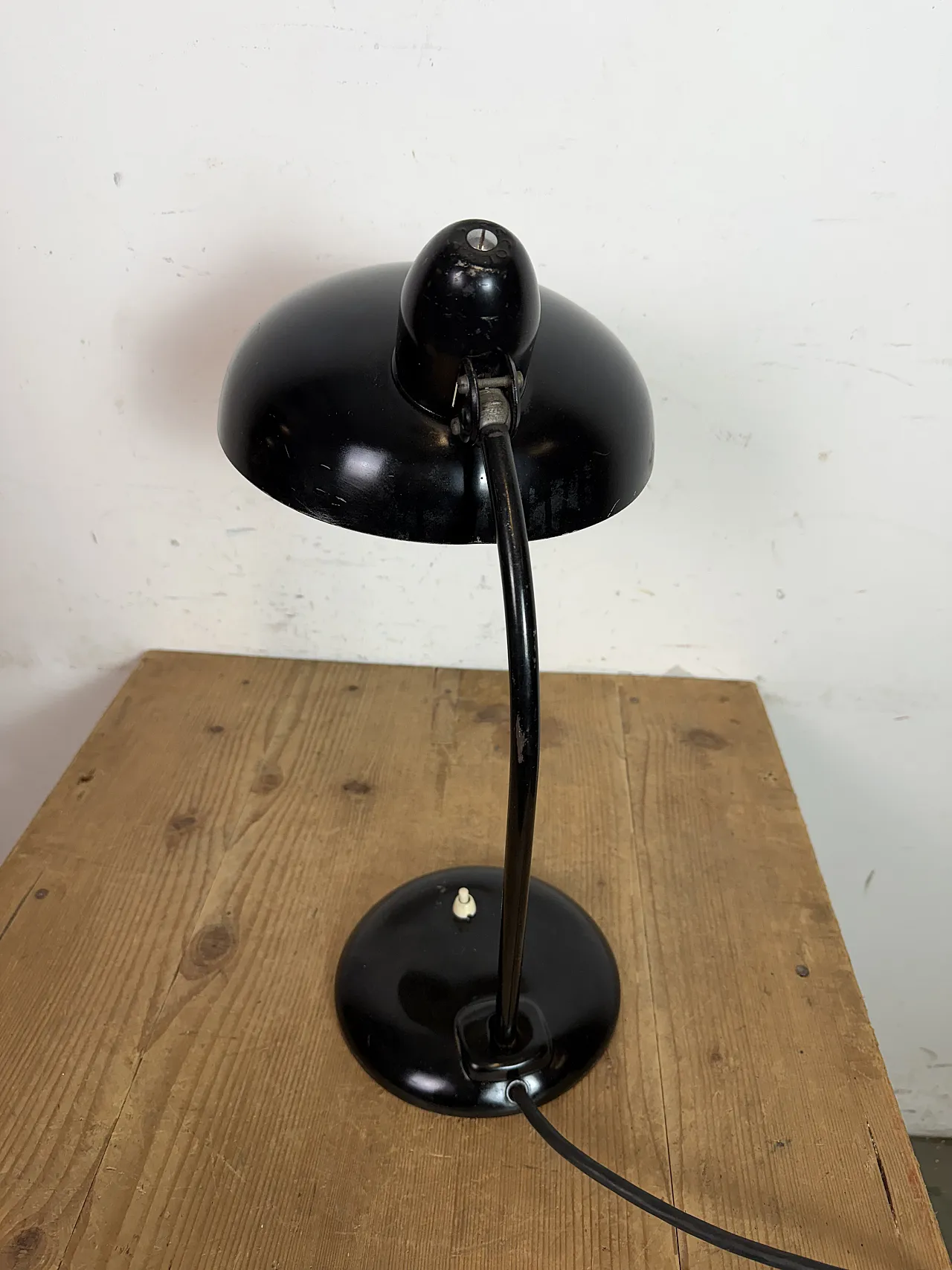 Black Industrial Bauhaus Table Lamp from Escolux, 1930s 12