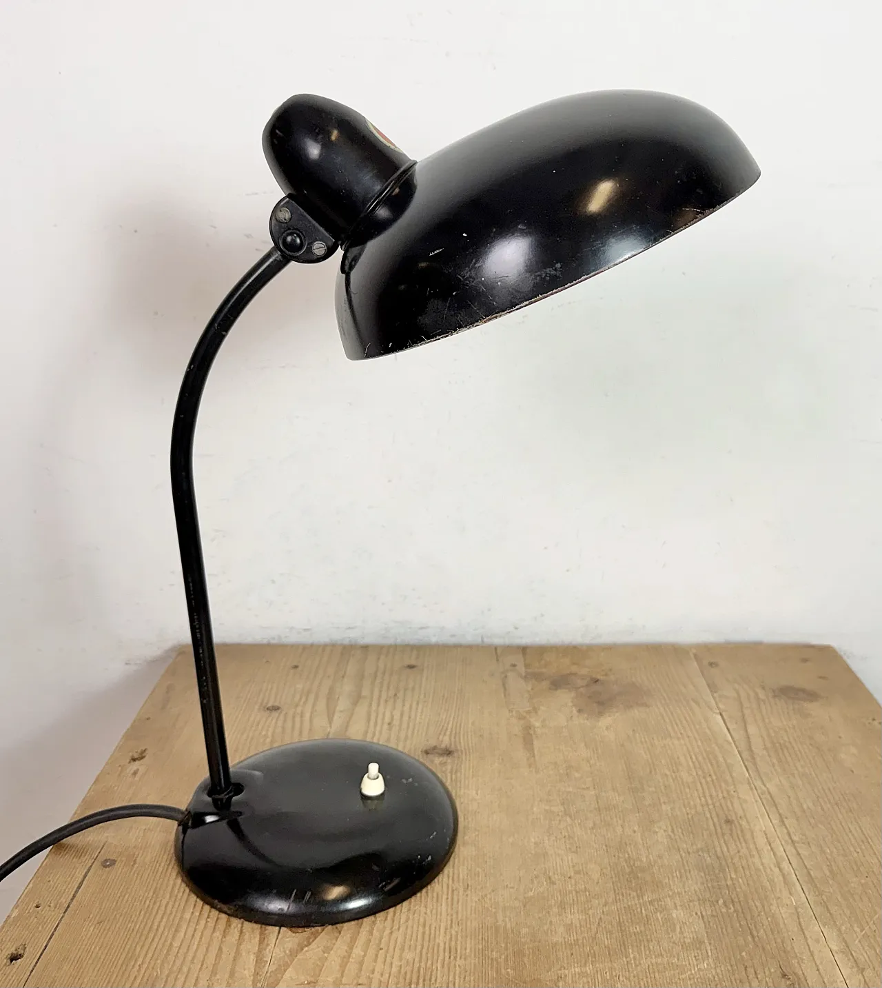 Black Industrial Bauhaus Table Lamp from Escolux, 1930s 18
