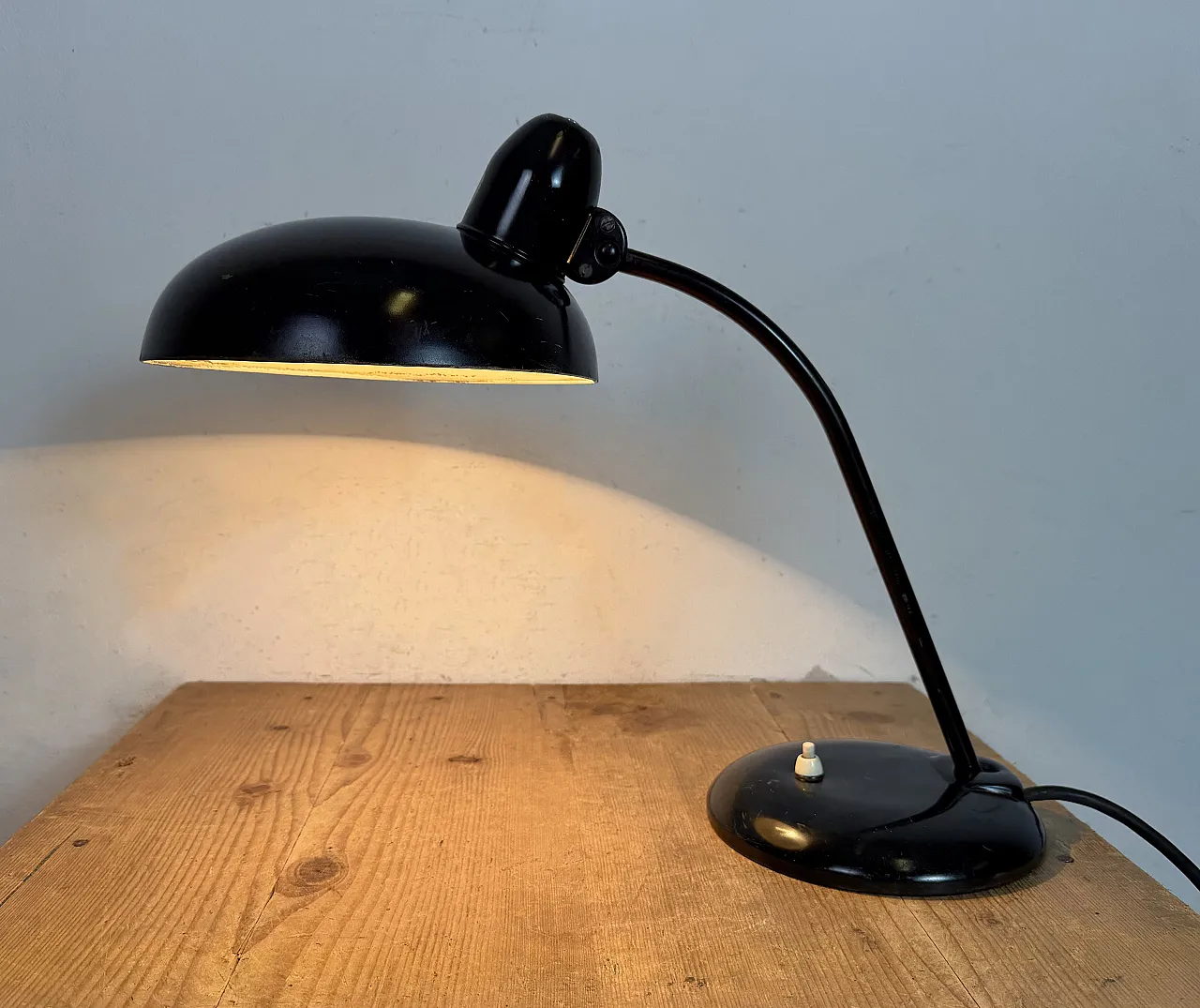 Black Industrial Bauhaus Table Lamp from Escolux, 1930s 23