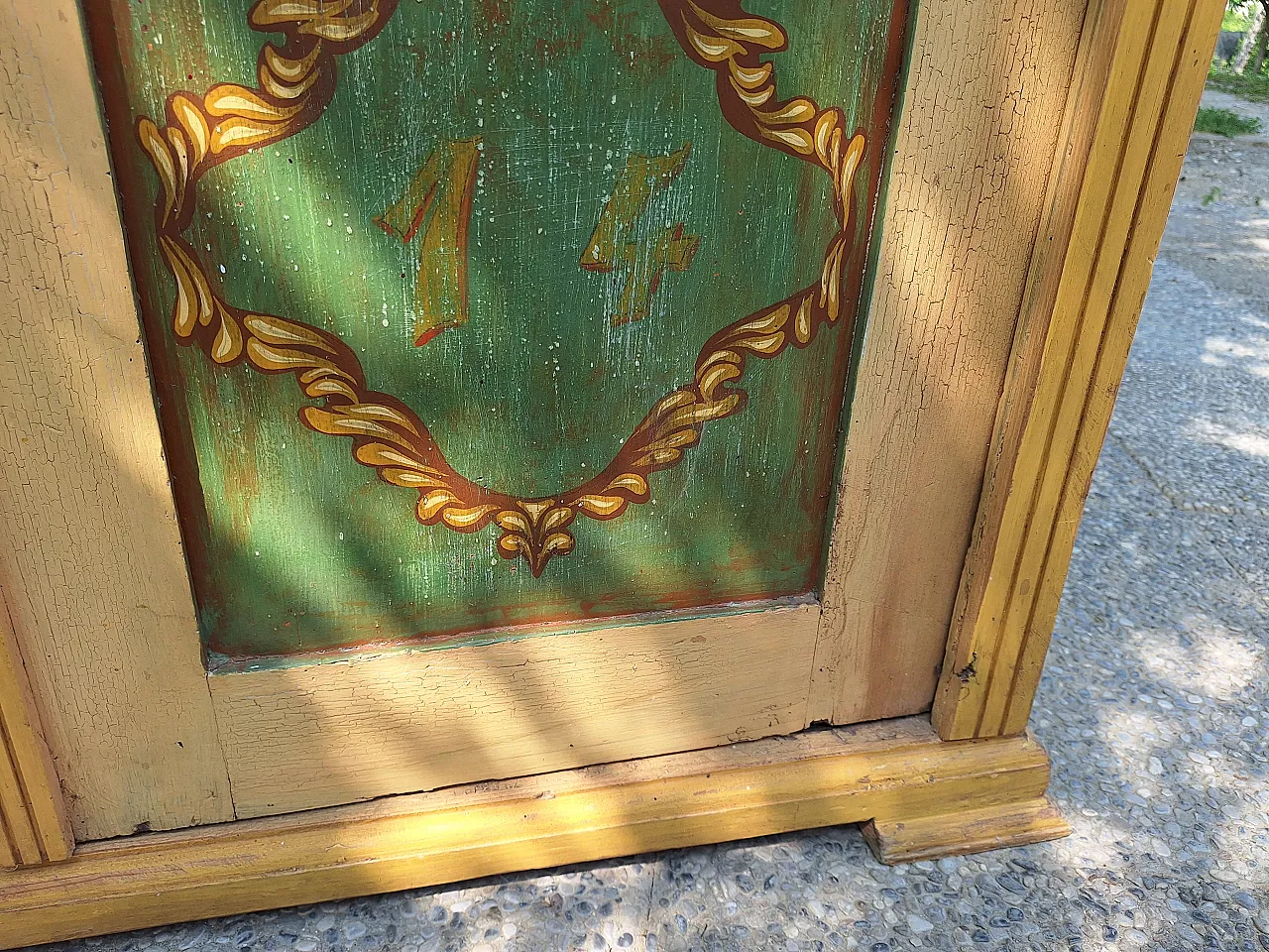 Austrian painted wardrobe with polychrome decorations,  19th century 17
