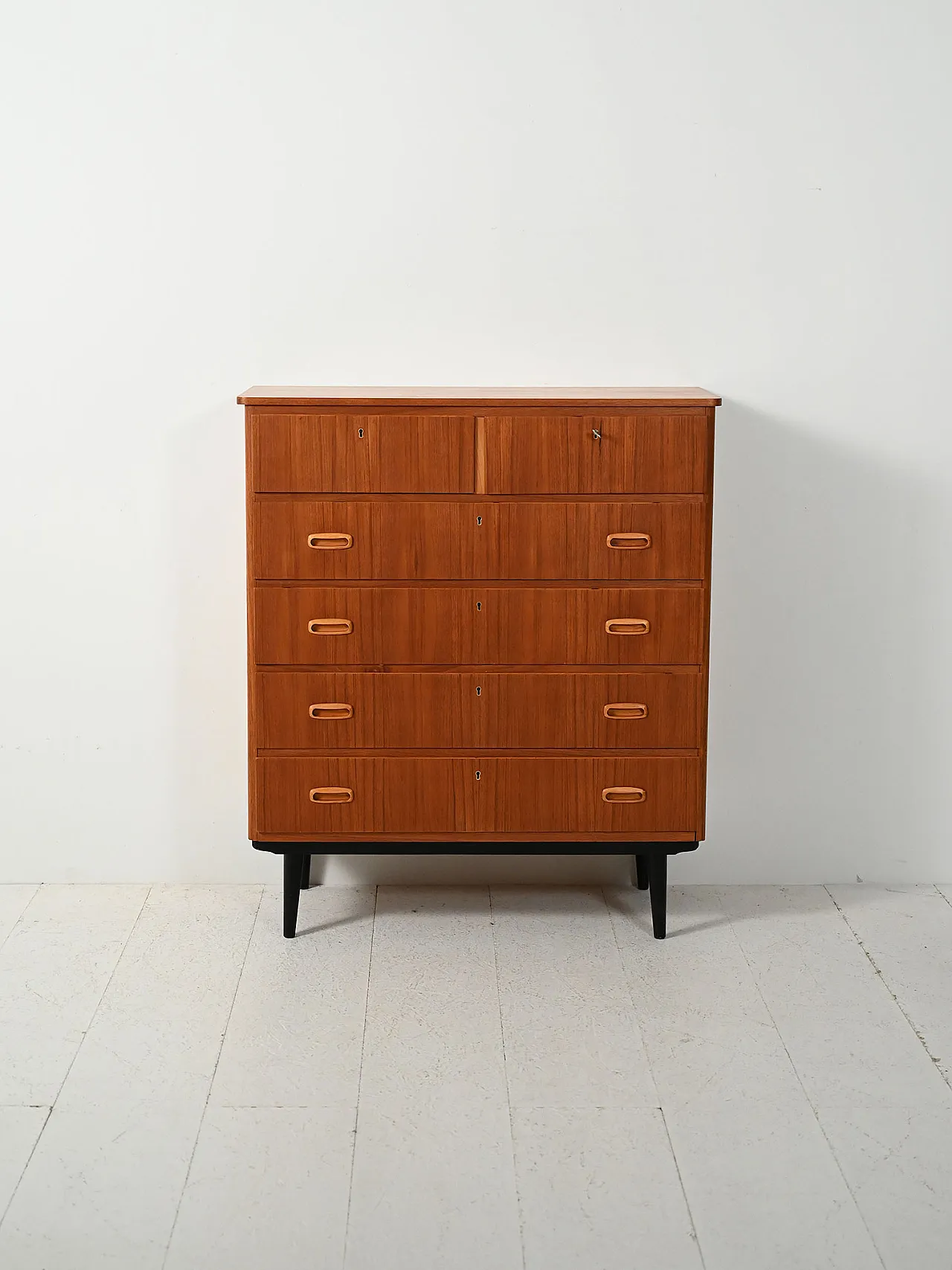 Scandinavian chest of drawers with double top drawer, 60s 2