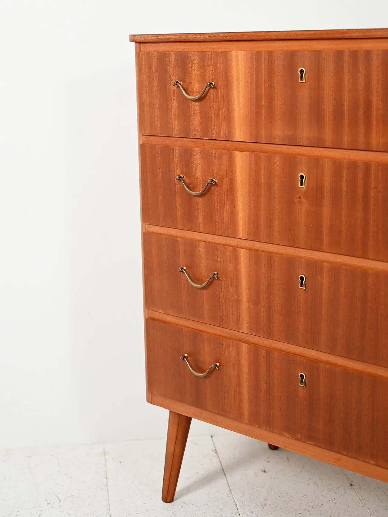 Cassettiera scandinava in mogano, anni '60 5