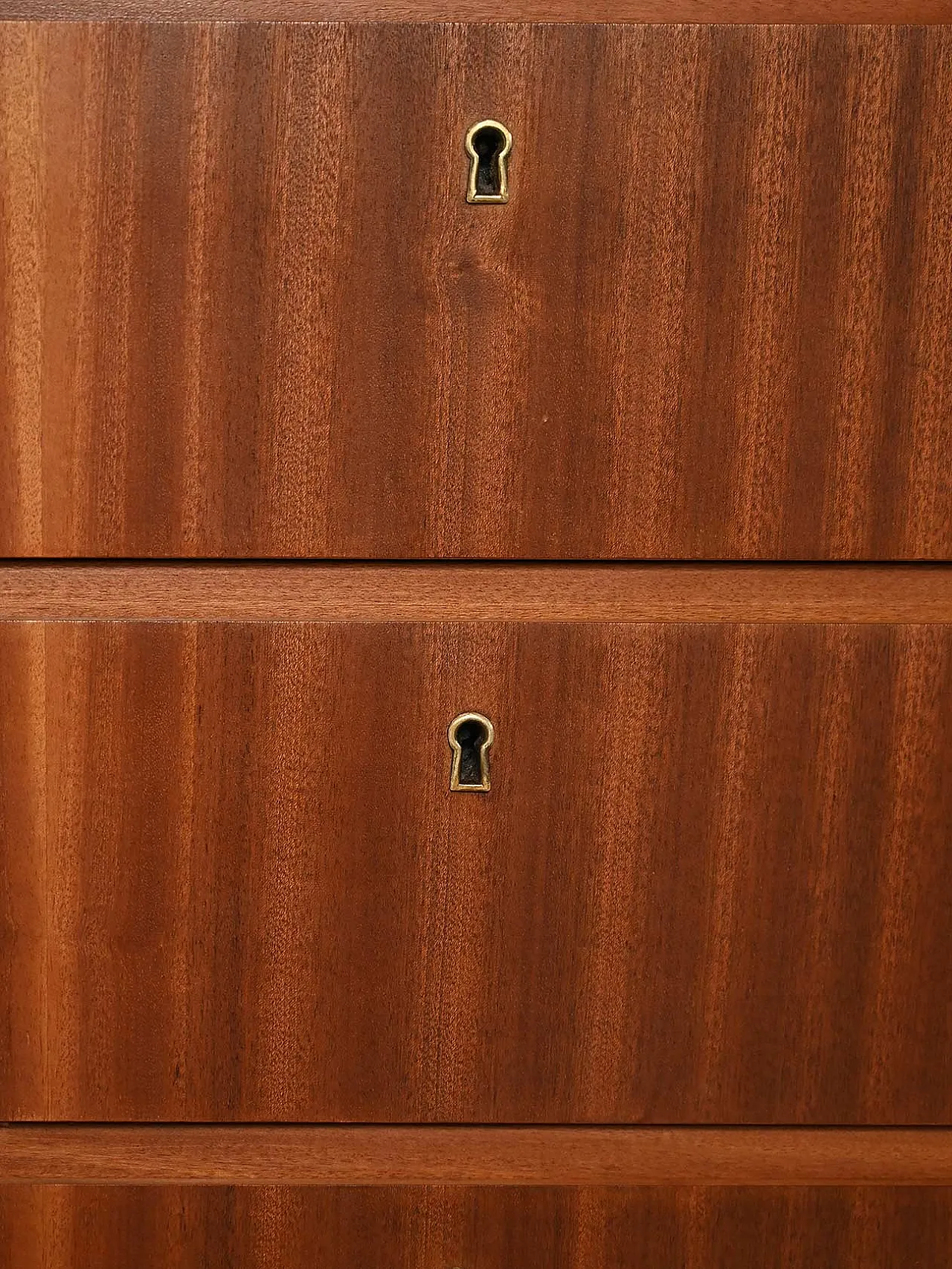 Cassettiera scandinava in mogano, anni '60 6