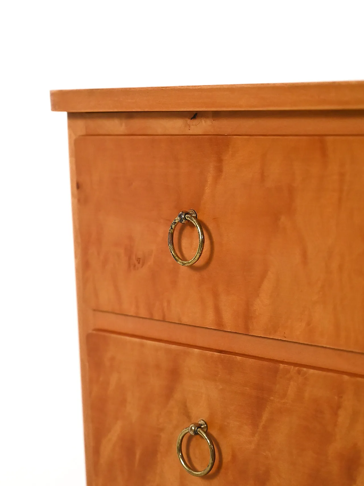 Cassettiera scandinava in betulla con maniglie in ottone, anni '50 7