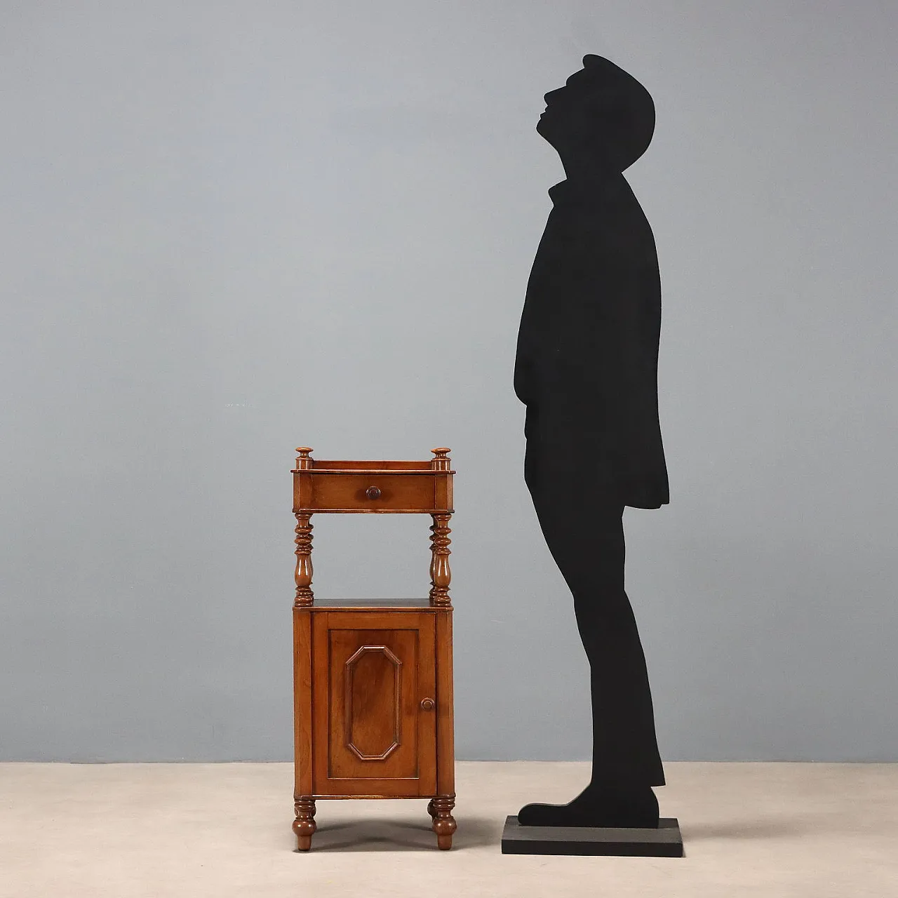 Comodino umbertino in noce, fine '800 3