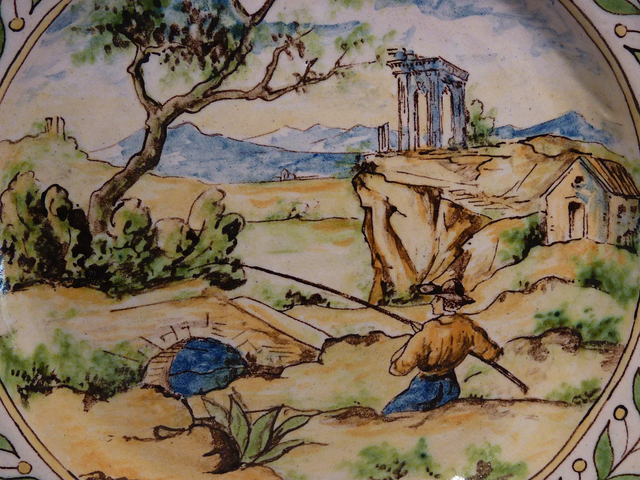 Maiolica plate by Castelli, 19th century 4