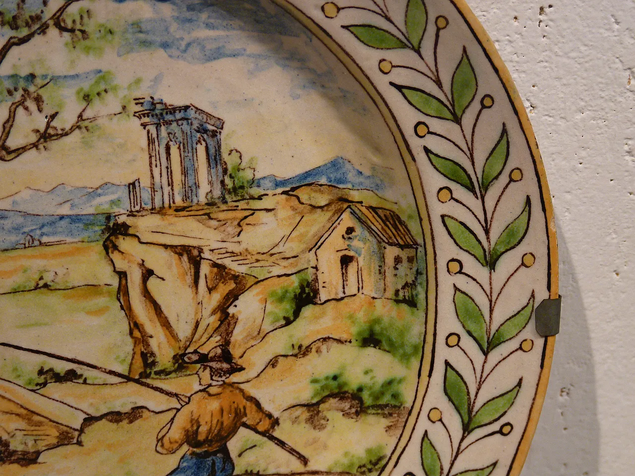 Maiolica plate by Castelli, 19th century 9