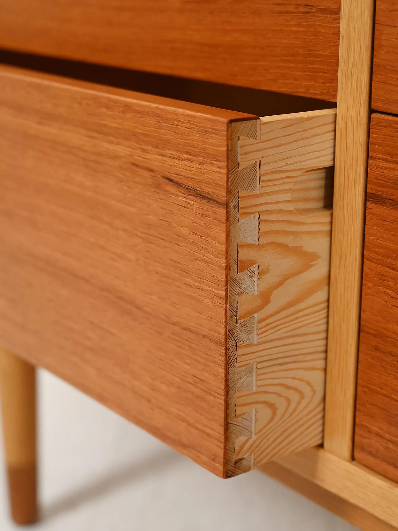 Sideboard modello “Øresund” di Børge Mogensen 6