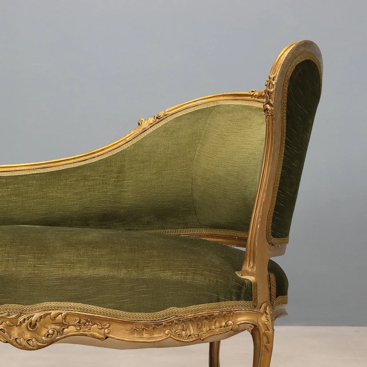 Rococo-style sofa in carved and gilded wood, late 19th century 5