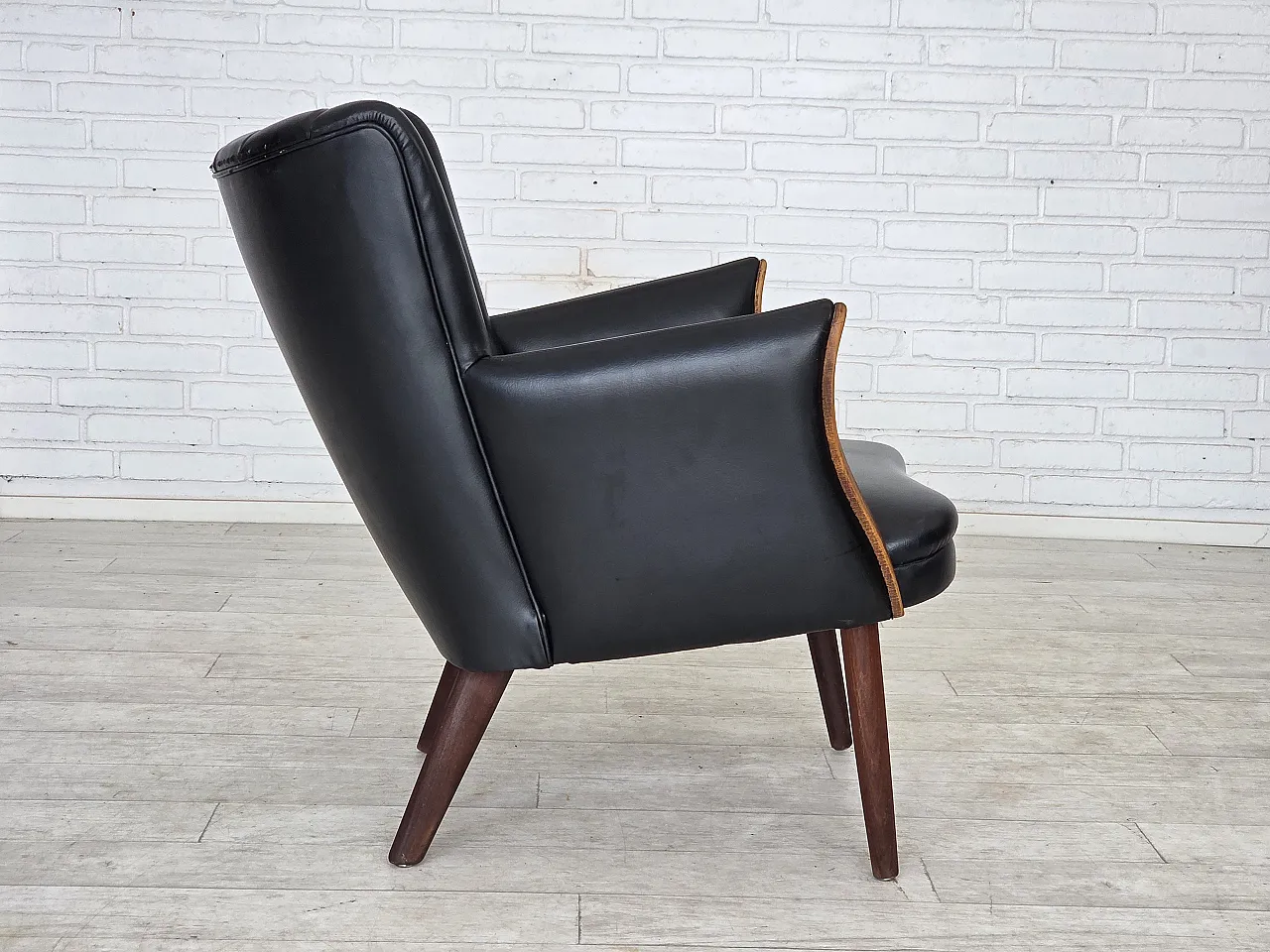 1970s, Danish design by Svend Skipper, armchair, model "Teddy". 9