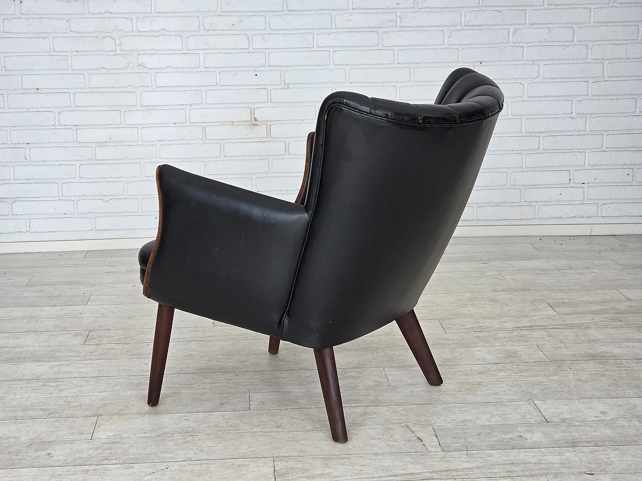 1970s, Danish design by Svend Skipper, armchair, model "Teddy". 15