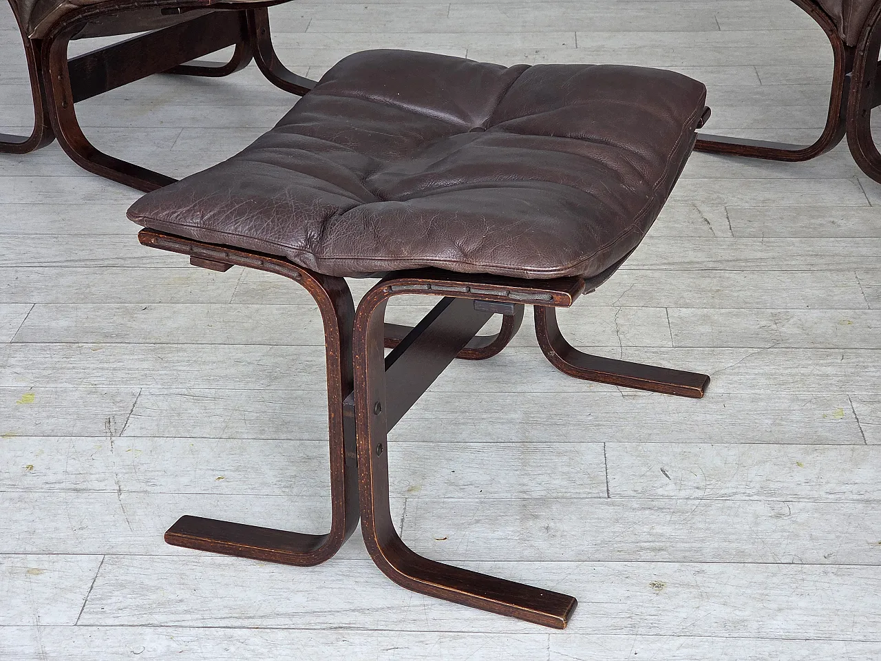 Norwegian armchair model Siesta by Ingmar Relling, 70s 3