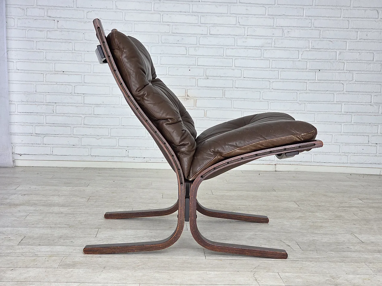 Norwegian armchair model Siesta by Ingmar Relling, 70s 9