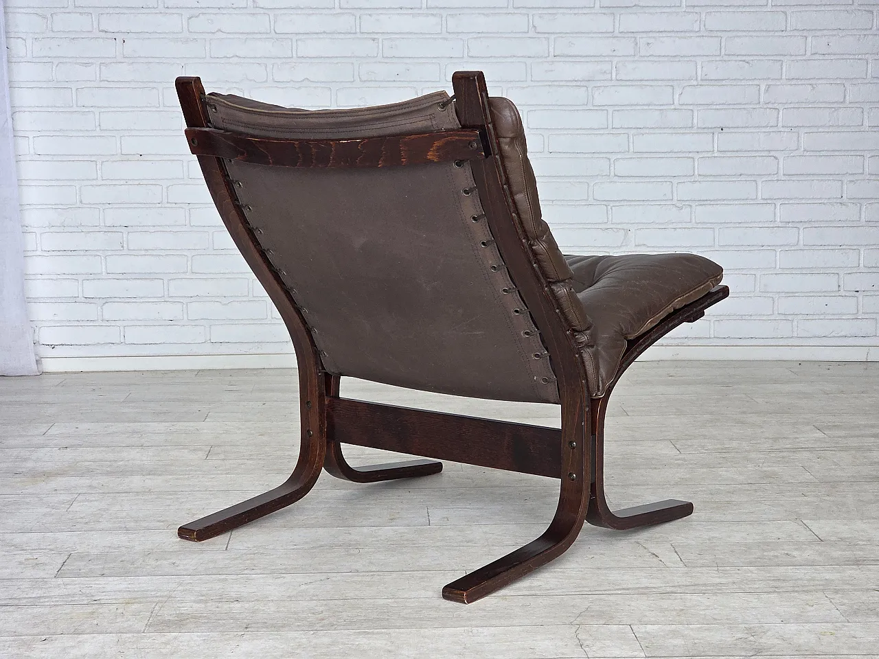 Norwegian armchair model Siesta by Ingmar Relling, 70s 13