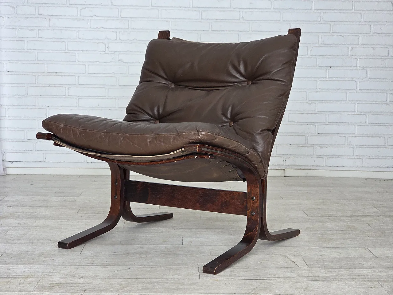 Norwegian armchair model Siesta by Ingmar Relling, 70s 17