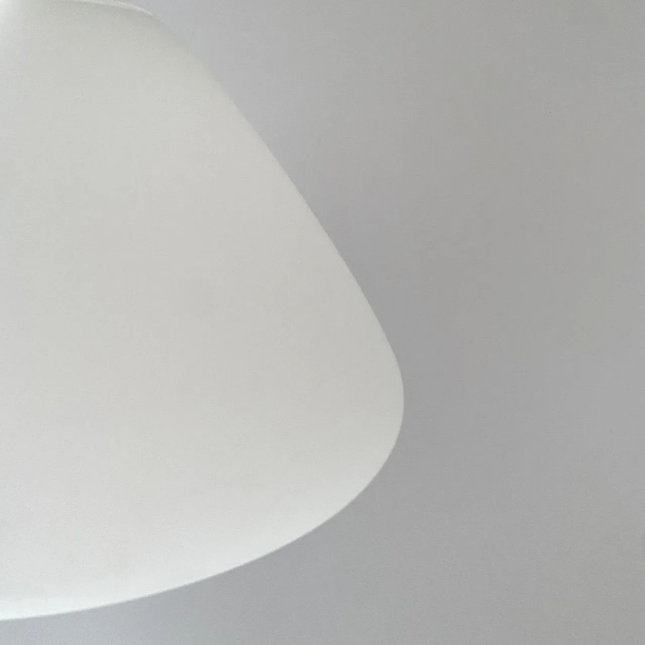 Capsule hanging lamp by Ross Lovegrove for Artemide, 2010 24