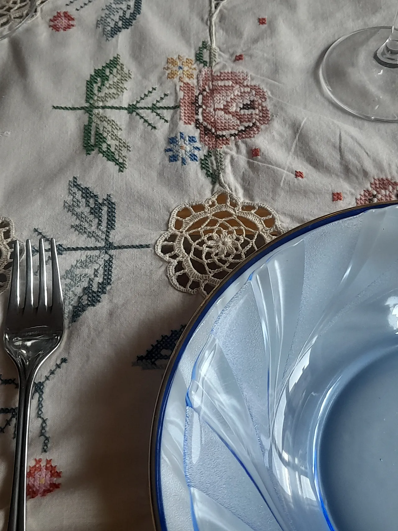 Tovaglia lavorata a mano, anni '50 7