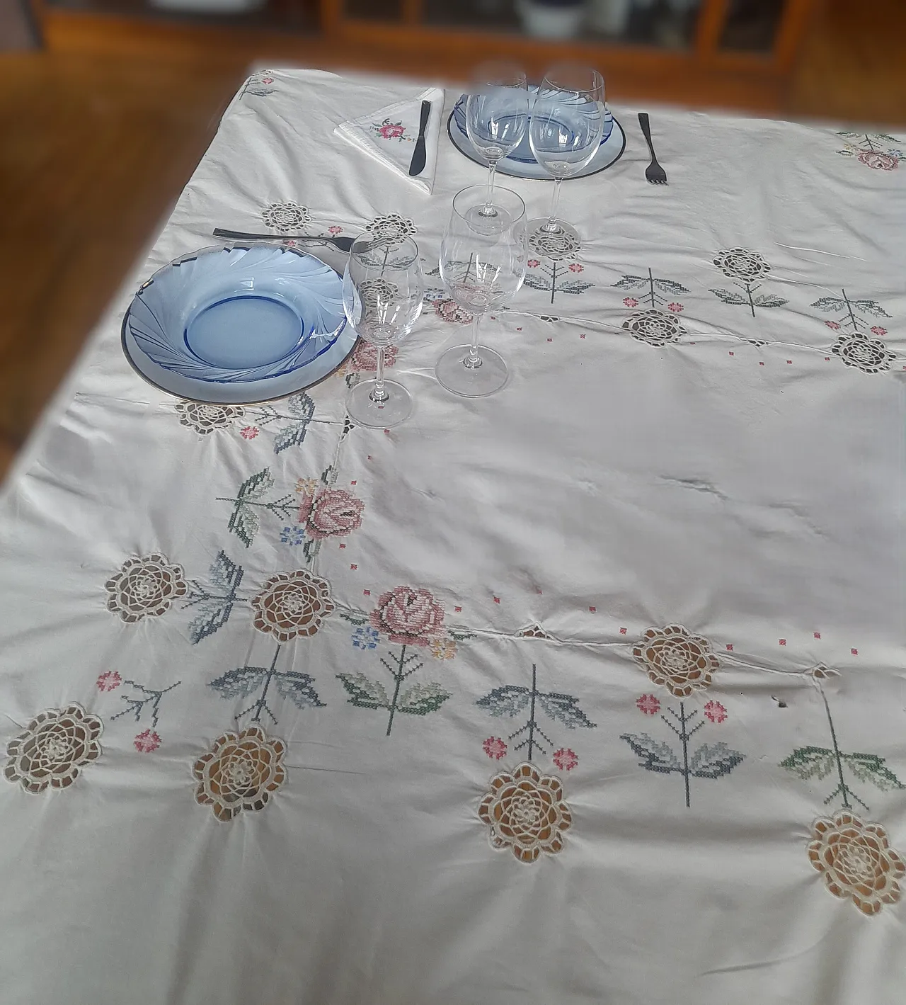 Tovaglia lavorata a mano, anni '50 16