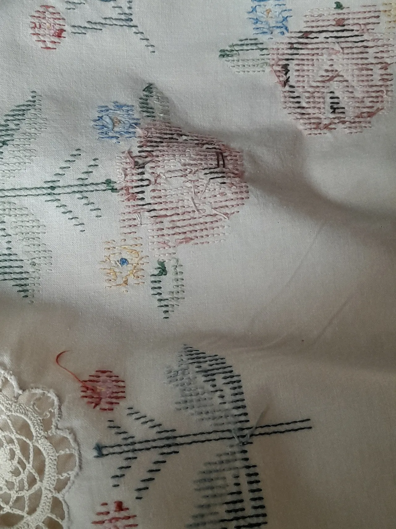 Tovaglia lavorata a mano, anni '50 21