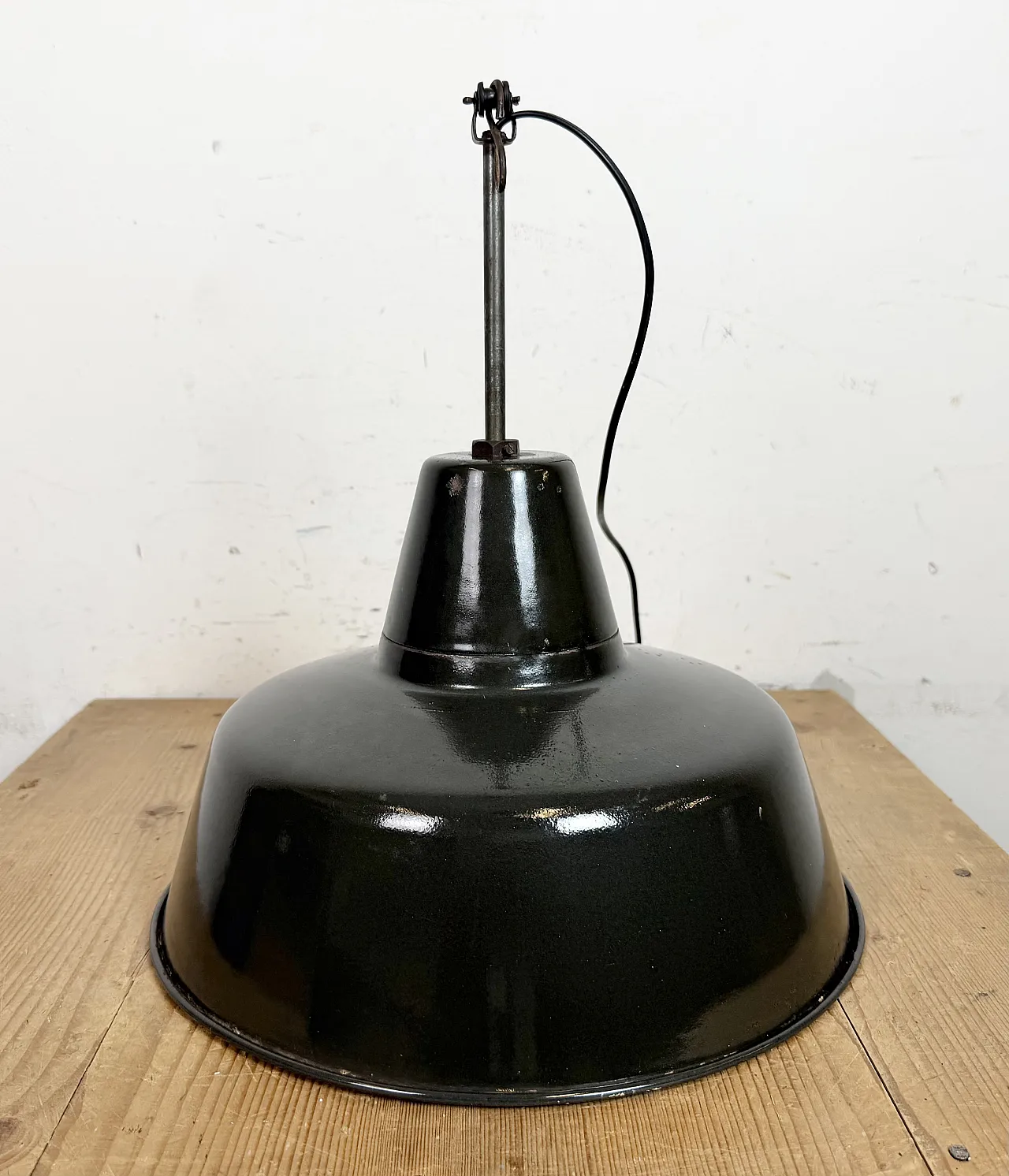 Industrial Black Enamel Factory Lamp with Iron Top, 1950s 14